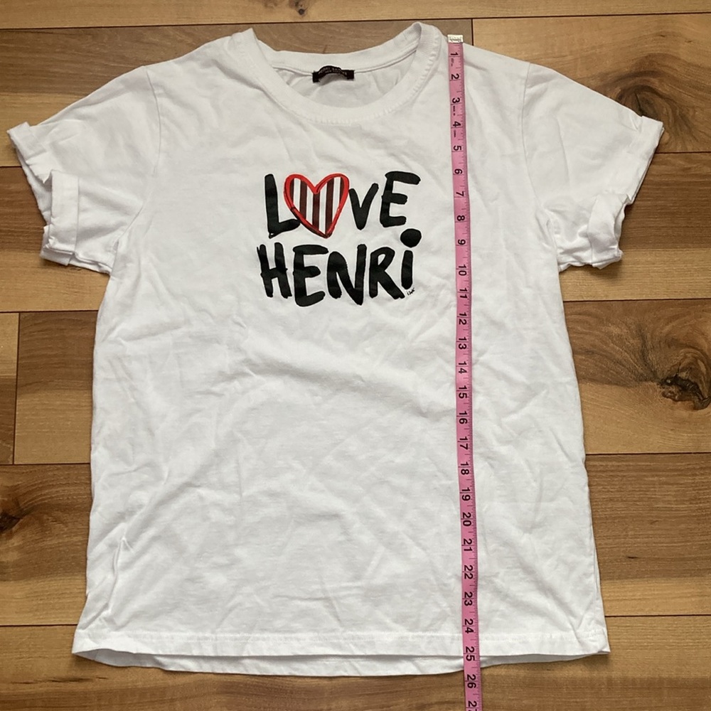 Henri Bendel Love Henri T-Shirt. Size M - Picture 5 of 6